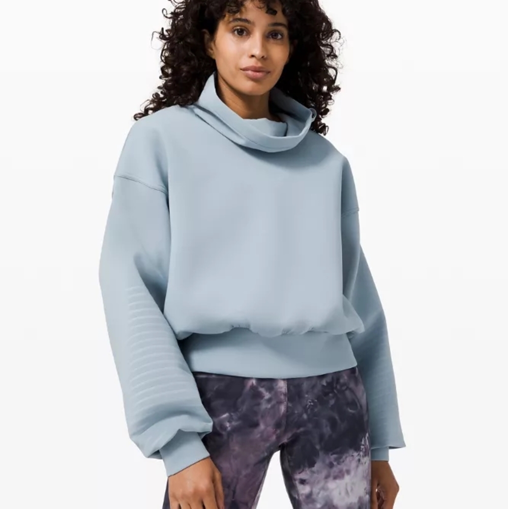 Women's Blue Sweater